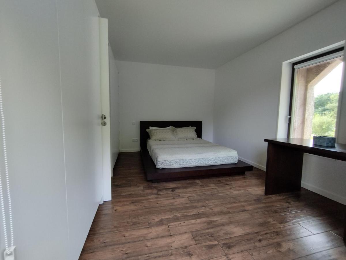 Box House Villa ปาเรเจส เจ โครา ภายนอก รูปภาพ